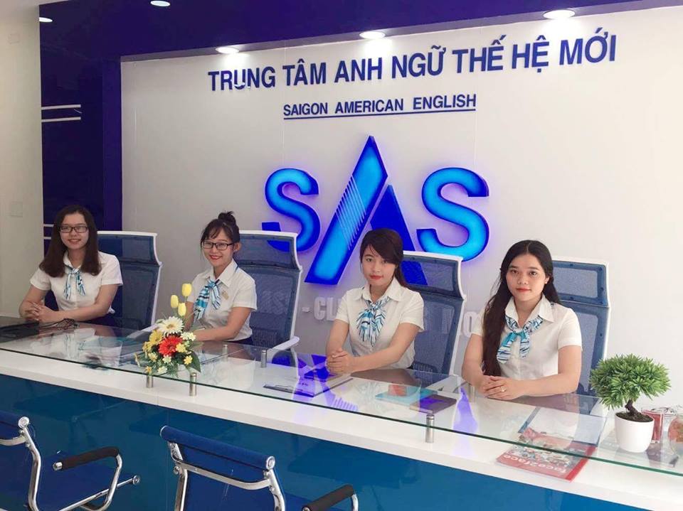 trung tâm tiếng anh giao tiêp Saigon American English