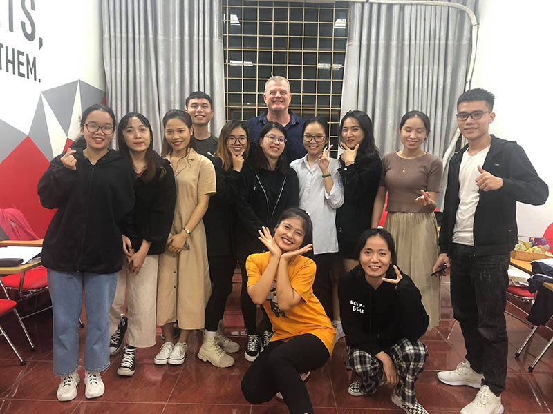 Trung tâm Ms Hoa Giao Tiếp